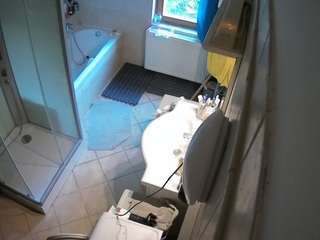 Julmodels Bathroom 2nd Floor-2